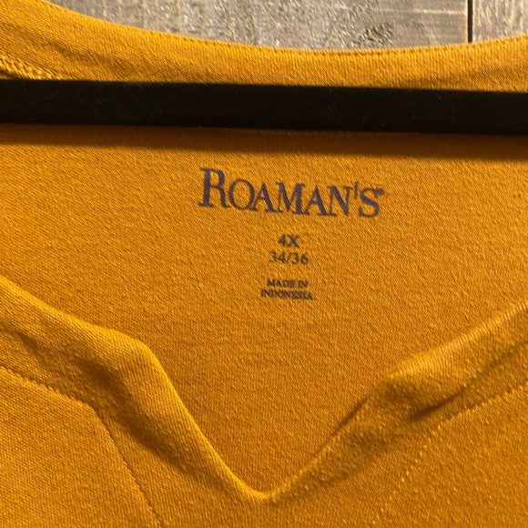 Mustard color top - Picture 2 of 2